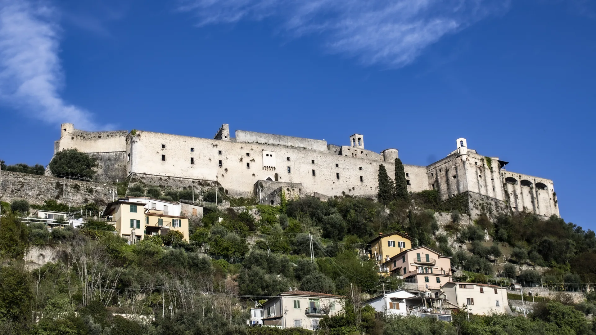 A casa di Laura, Massa